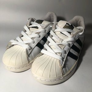 Adidas Superstars